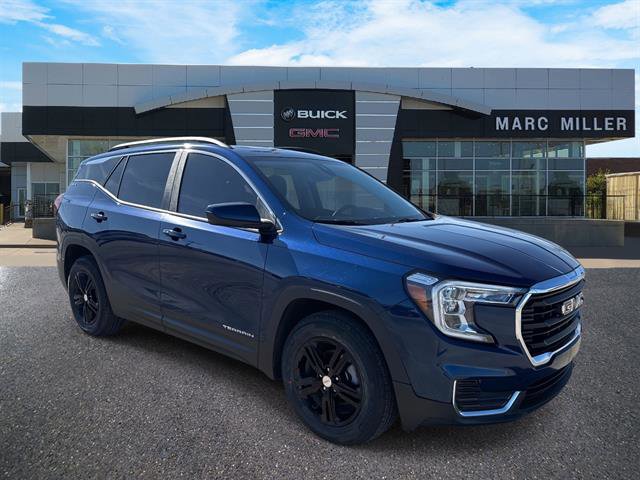 Used 2023 GMC Terrain SLE w/ Driver Convenience Package image 1