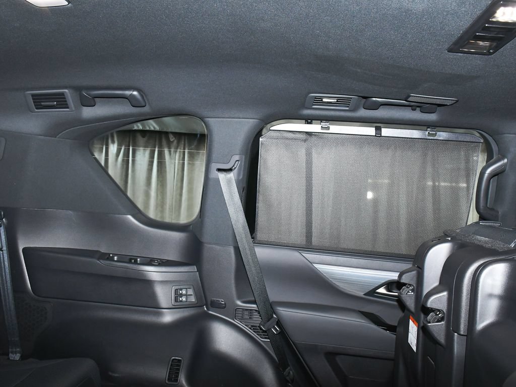 Used 2023 Lexus LX 600 F Sport w/ Accessory Package (Z1) AWD/4WD image 68