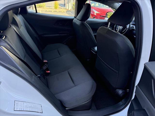 Certified 2025 Toyota Prius LE FWD image 19