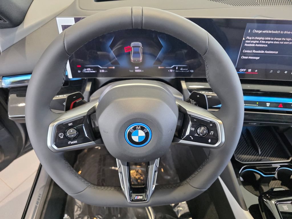 New 2027 BMW 550e xDrive w/ Executive Package AWD/4WD image 12