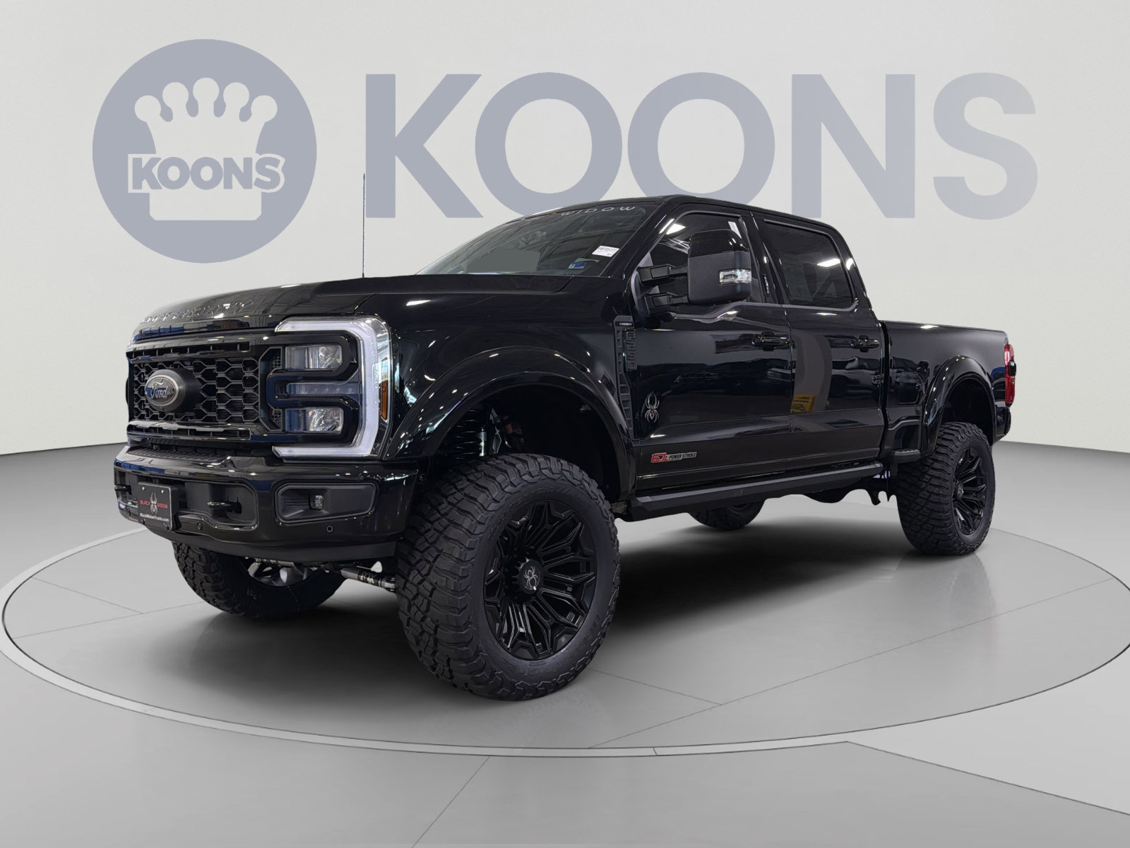 New 2026 Ford F250 Lariat w/ Black Appearance Package