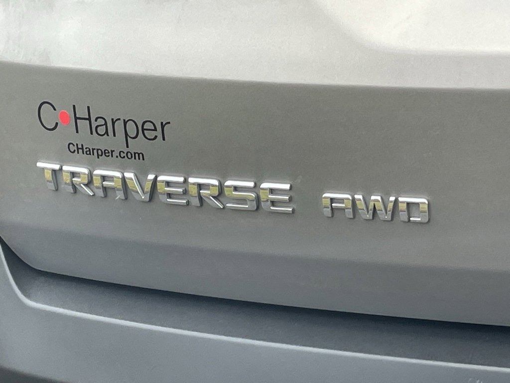 Used 2018 Chevrolet Traverse LT image 23