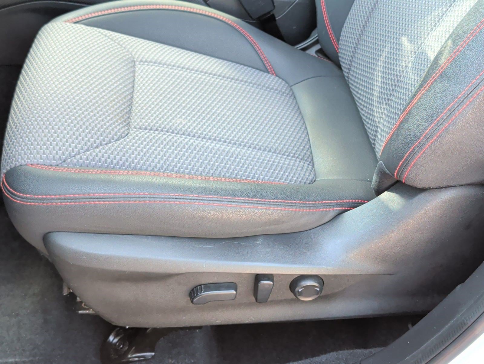 Used 2019 Subaru Forester Sport w/ Popular Package #2 AWD/4WD image 10