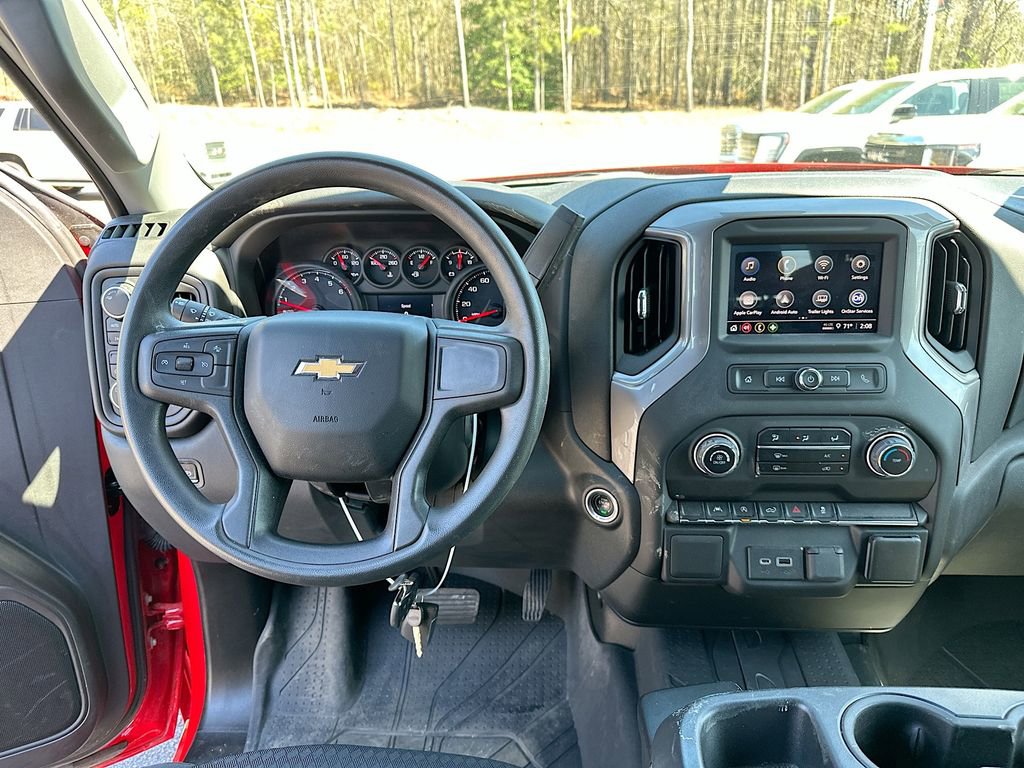 Used 2023 Chevrolet Silverado 1500 Custom image 18
