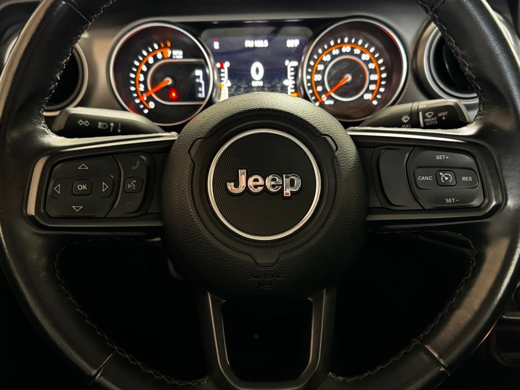 Certified 2022 Jeep Gladiator Willys image 15