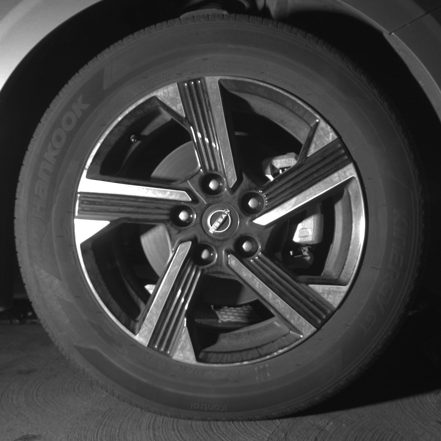 Used 2025 Nissan Sentra SV FWD image 13