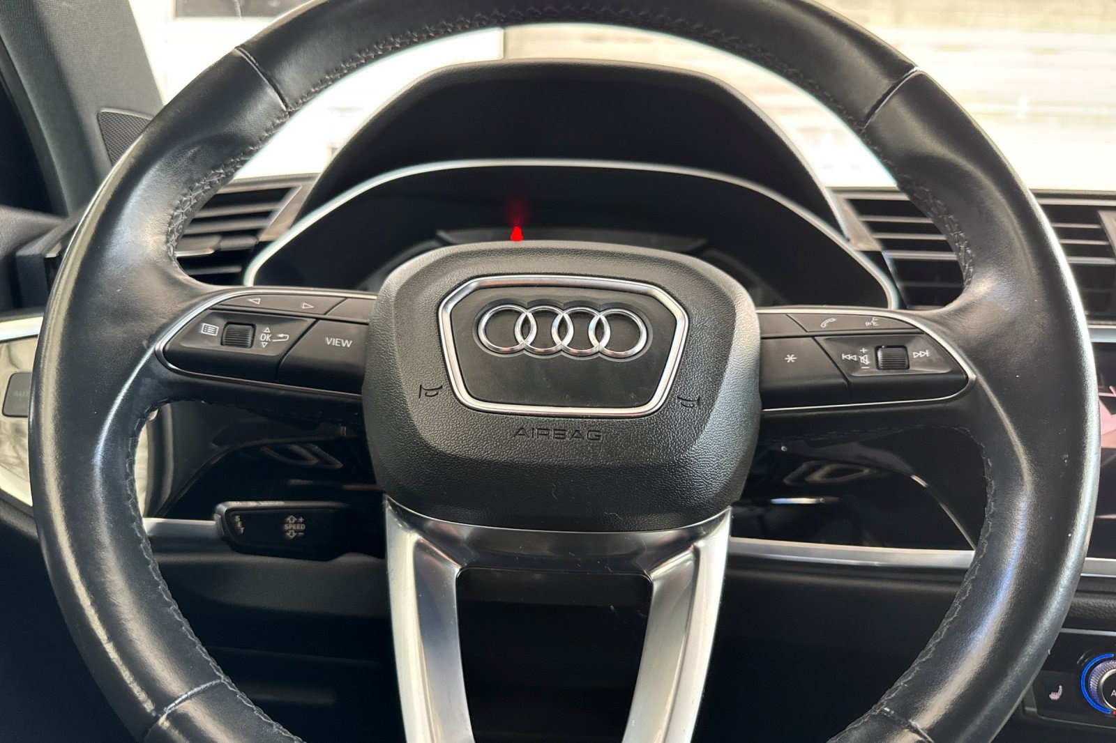 Used 2021 Audi Q3 2.0T Premium w/ Convenience Package AWD/4WD image 29