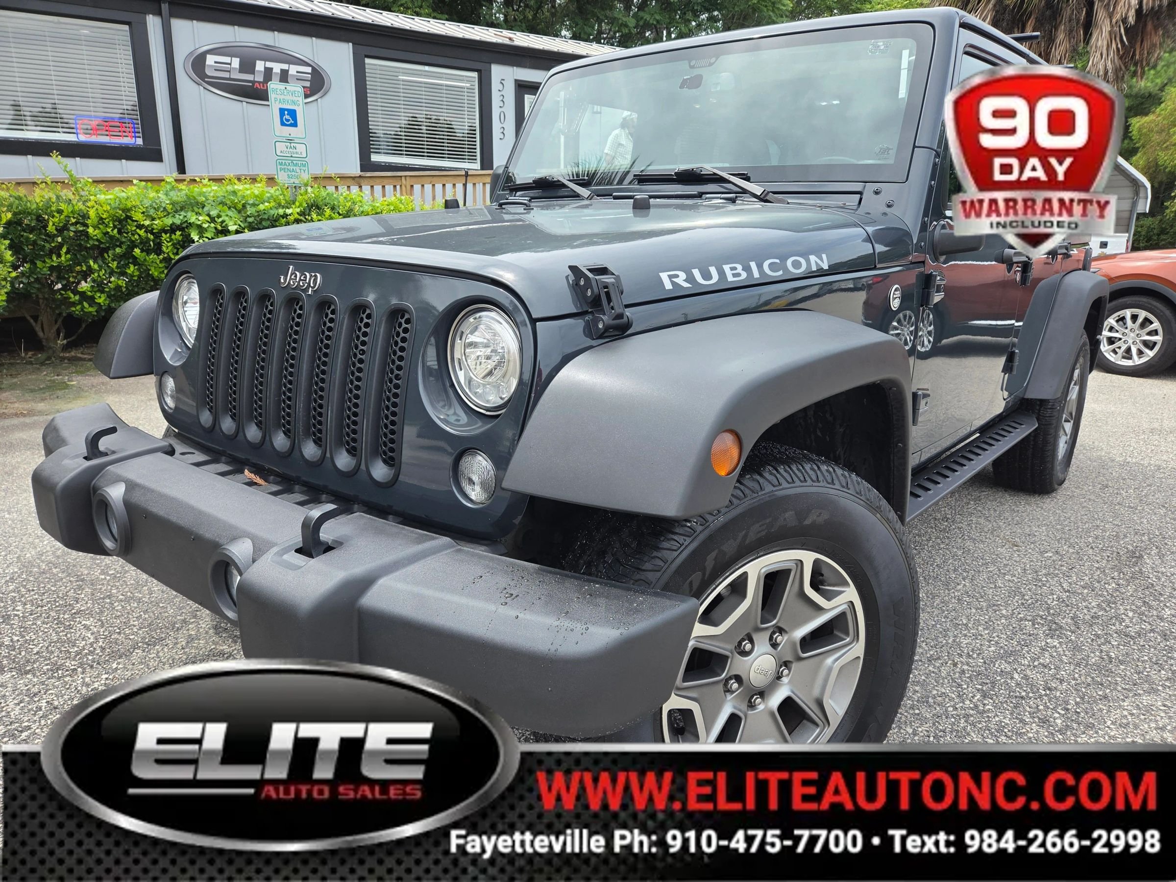 Used 2017 Jeep Wrangler Unlimited Rubicon w/ Cold Weather Group AWD/4WD image 1