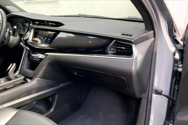 Used 2025 Cadillac XT6 Sport AWD/4WD image 16