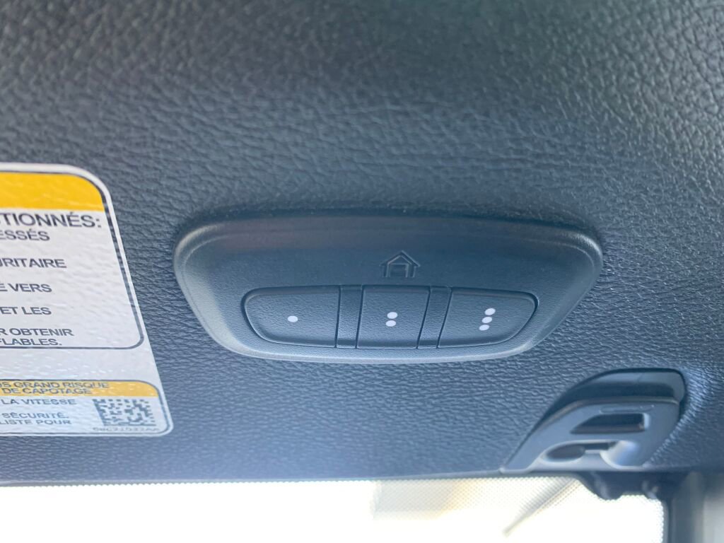 Used 2024 Jeep Wrangler Willys image 19