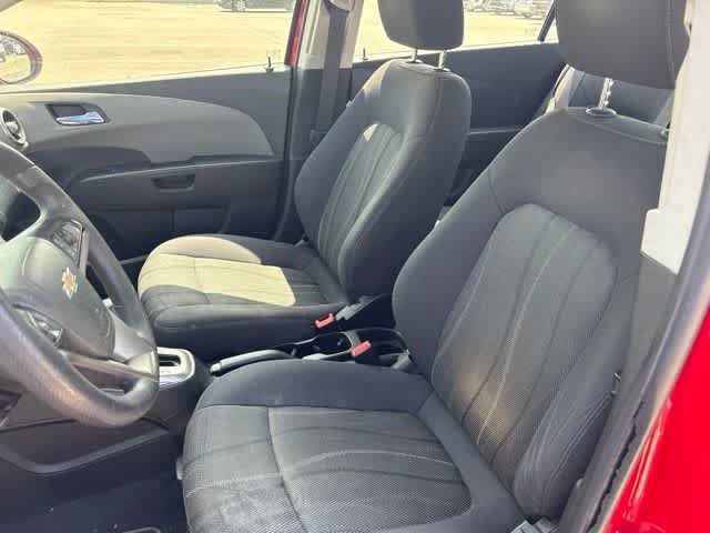 Used 2015 Chevrolet Sonic LT FWD image 11