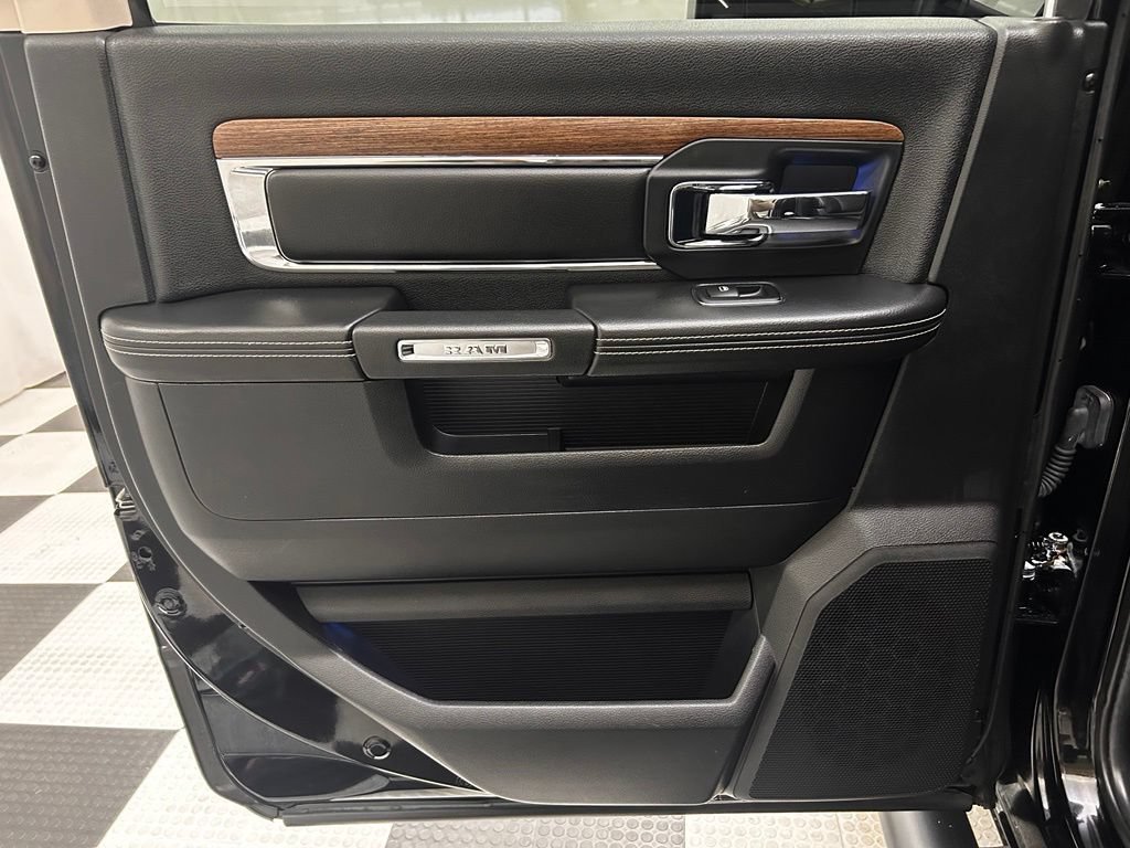 Used 2014 RAM 3500 Laramie w/ Black Appearance Group AWD/4WD image 13