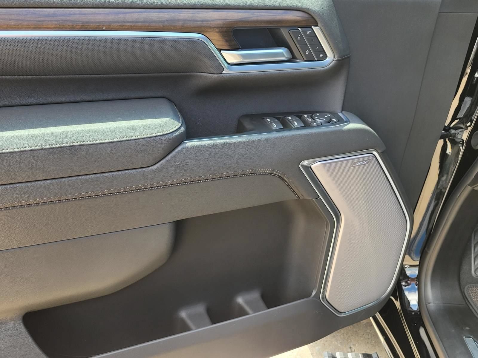 New 2026 Chevrolet Silverado 2500 High Country w/ High Country Premium Package AWD/4WD image 13