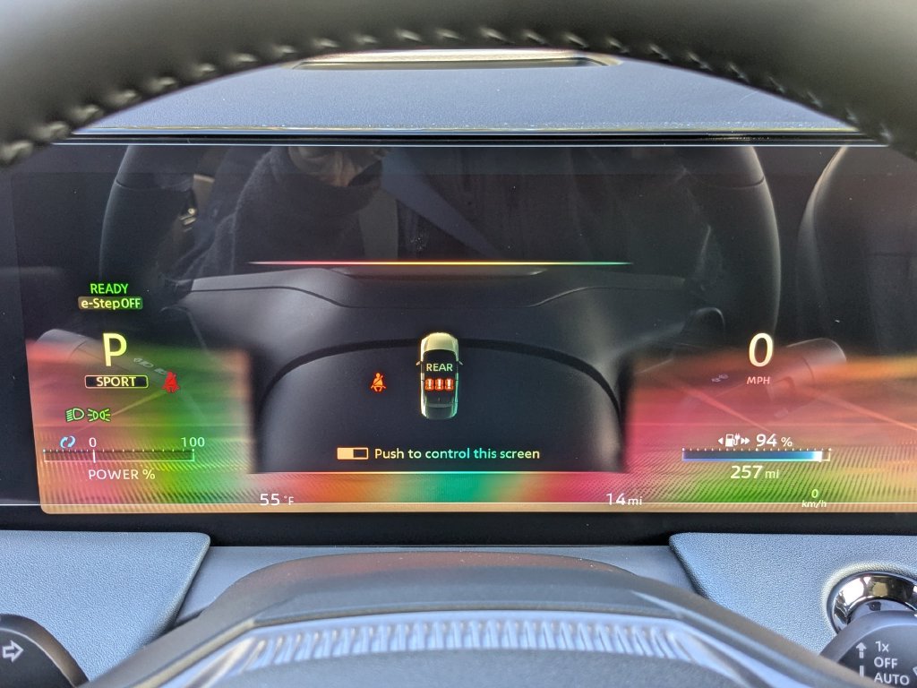 New 2026 Nissan Leaf Platinum+ w/ Cargo Package (Platinum+) FWD image 18