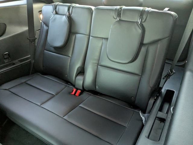 New 2026 Ford Explorer ST-Line w/ ST-Line Street Pack AWD/4WD image 31