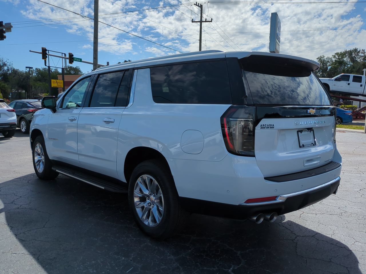 New 2026 Chevrolet Suburban Premier RWD image 6