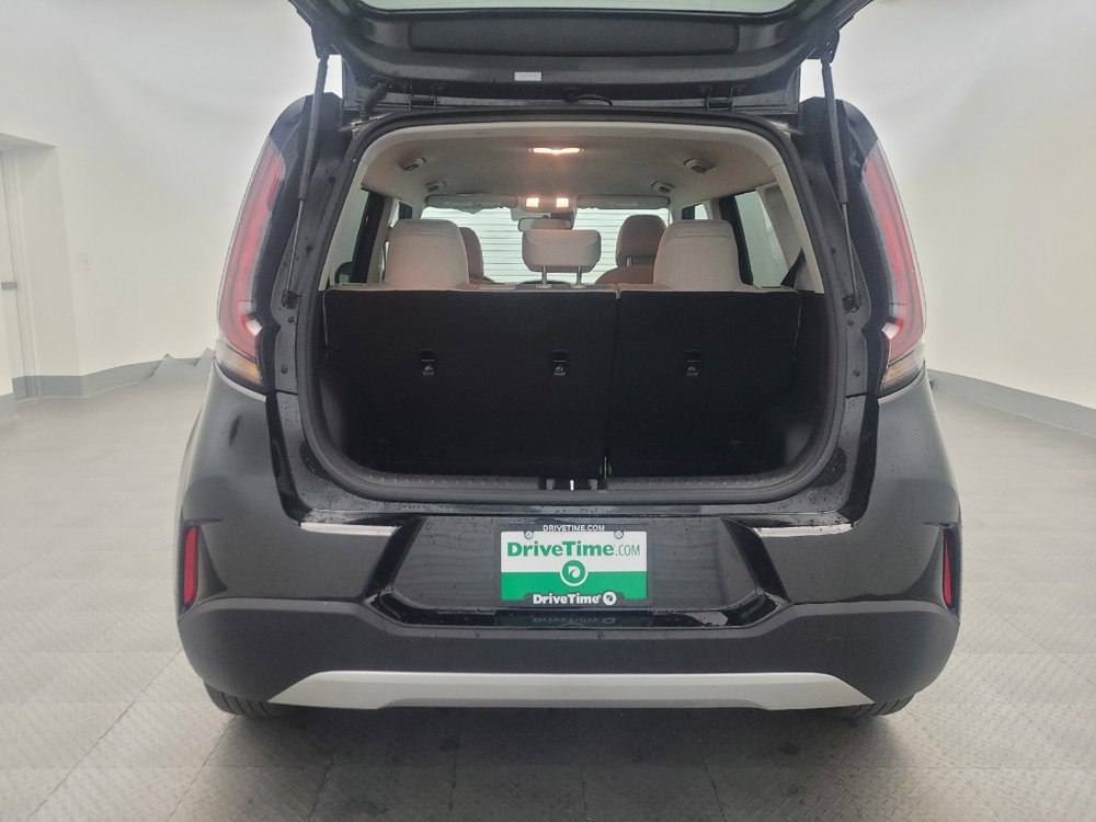 Used 2025 Kia Soul S FWD image 29