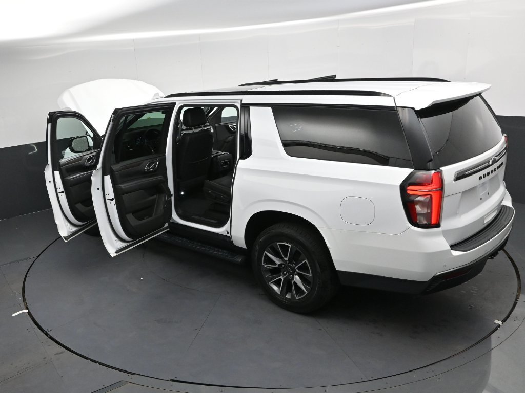 Used 2022 Chevrolet Suburban Z71 w/ Luxury Package AWD/4WD image 43