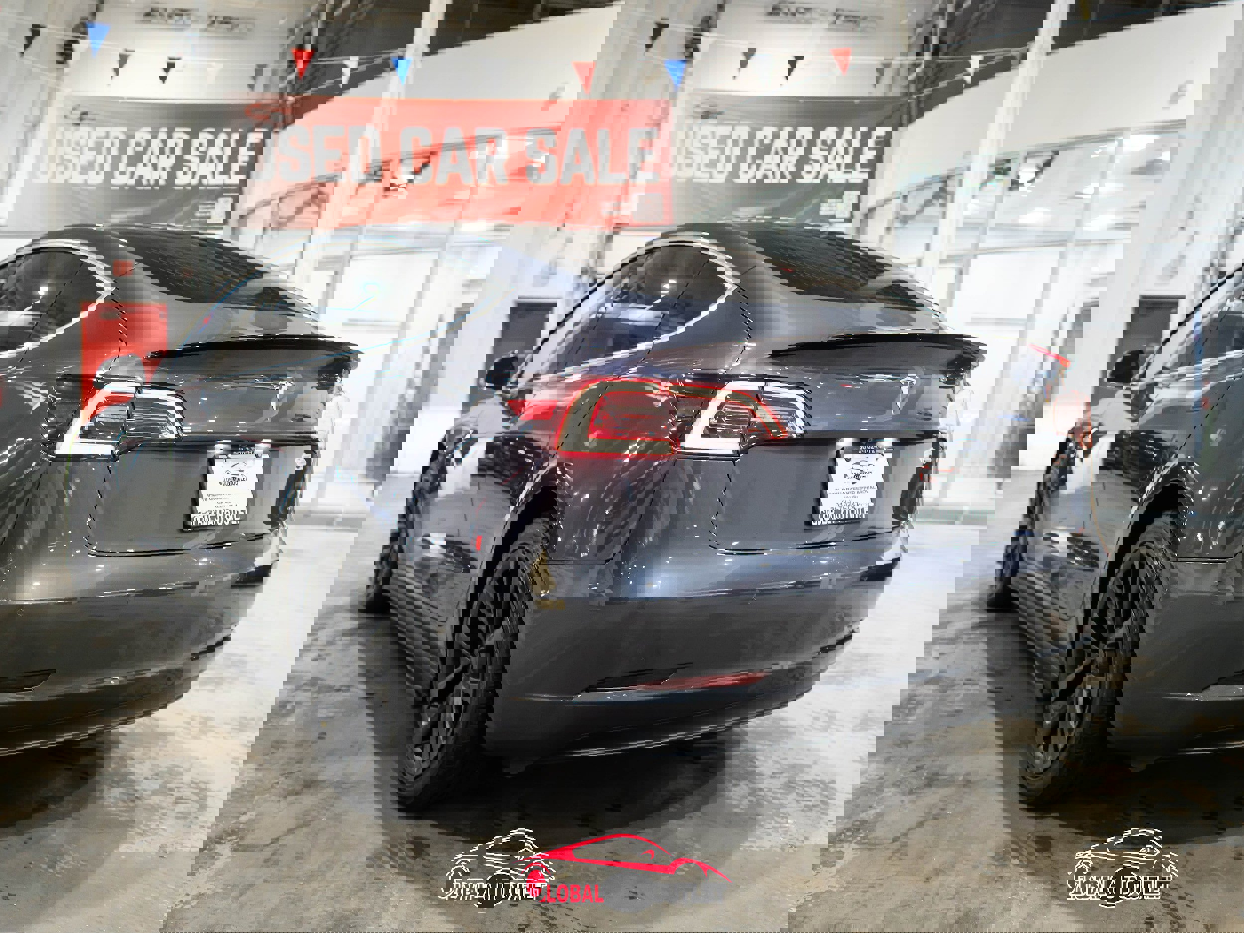 Used 2019 Tesla Model 3 Standard Range image 5