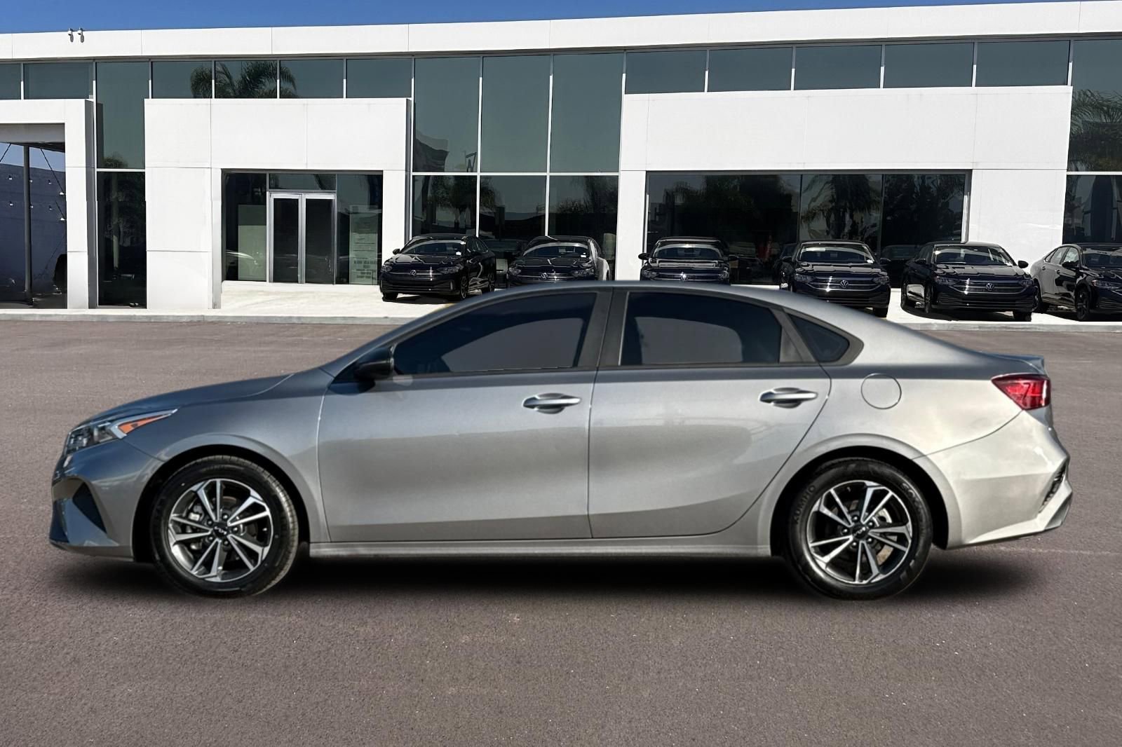 Used 2023 Kia Forte Sedan FWD image 6