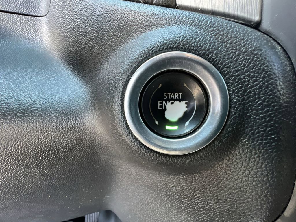 Certified 2021 GMC Sierra 1500 Denali w/ Driver Alert Package II image 16