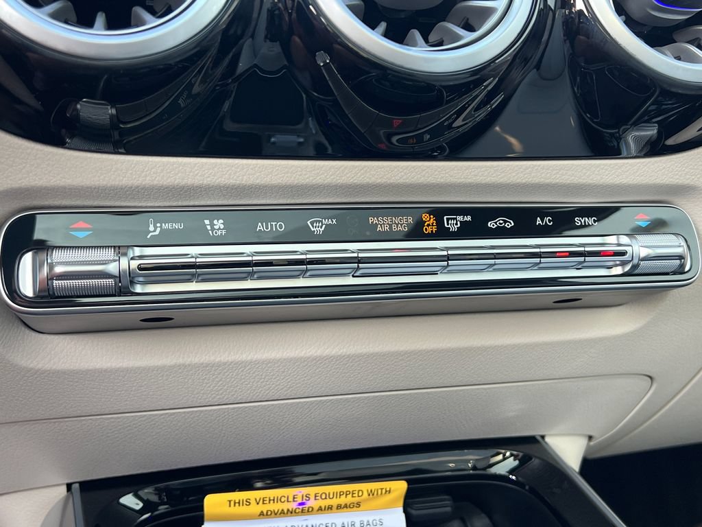 New 2026 Mercedes-Benz GLA 250 4MATIC image 21