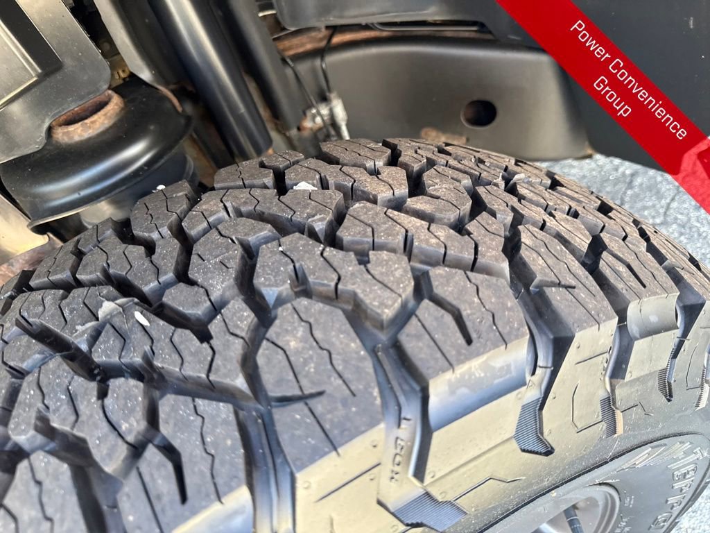 Used 2016 Jeep Wrangler Unlimited Freedom Edition image 31