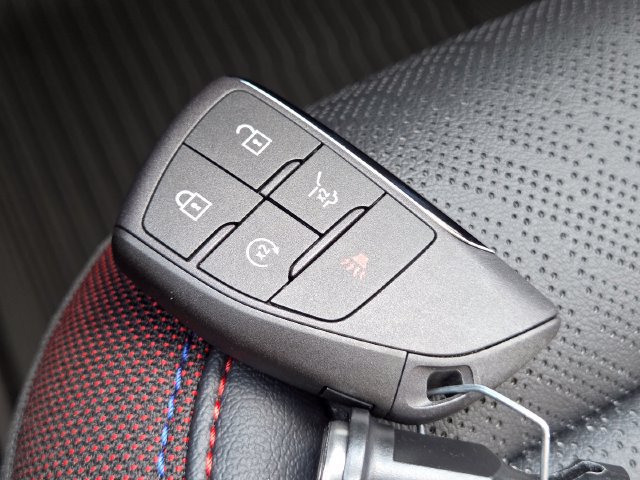 New 2026 Chevrolet Equinox RS w/ Convenience Package III FWD image 35