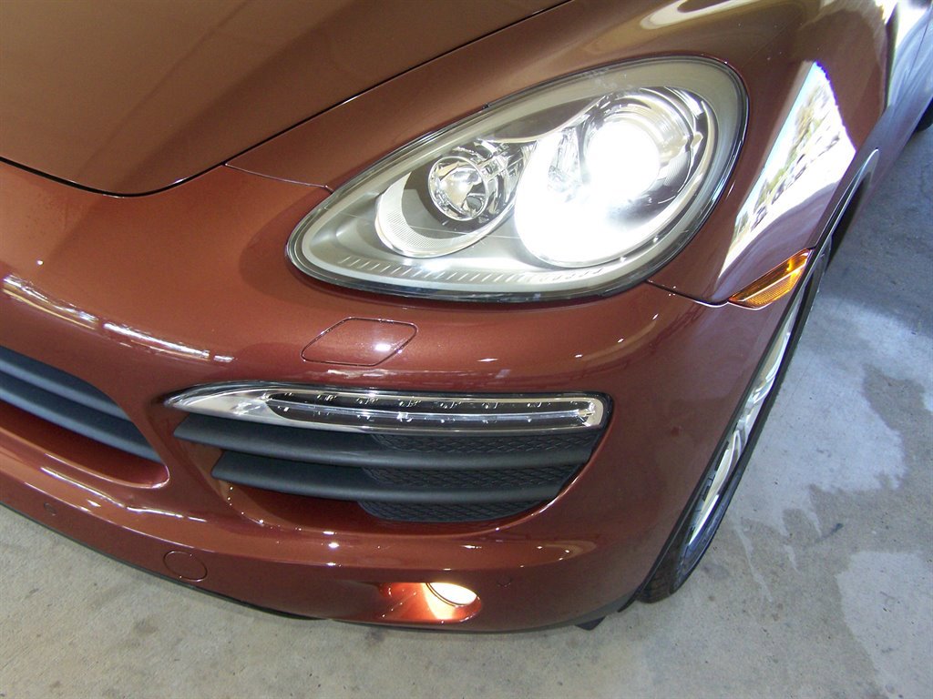 Used 2012 Porsche Cayenne S image 31
