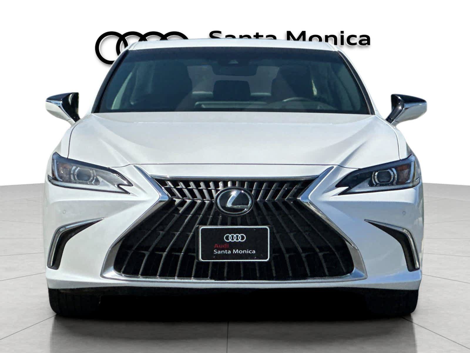 Used 2024 Lexus ES 300h w/ Premium Package FWD image 10