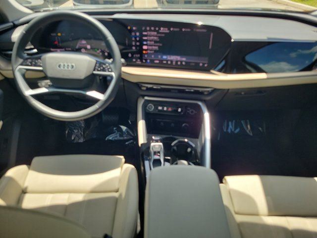 Certified 2025 Audi Q5 Premium w/ Premium Plus AWD/4WD image 2