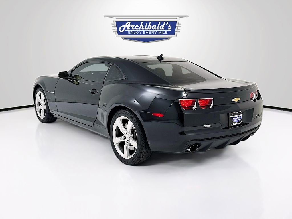 Used 2010 Chevrolet Camaro SS w/ RS Package RWD image 5