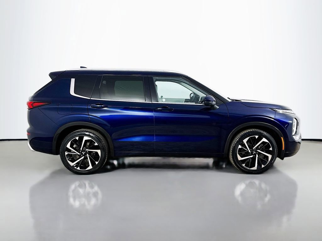 Used 2022 Mitsubishi Outlander SEL AWD/4WD image 9