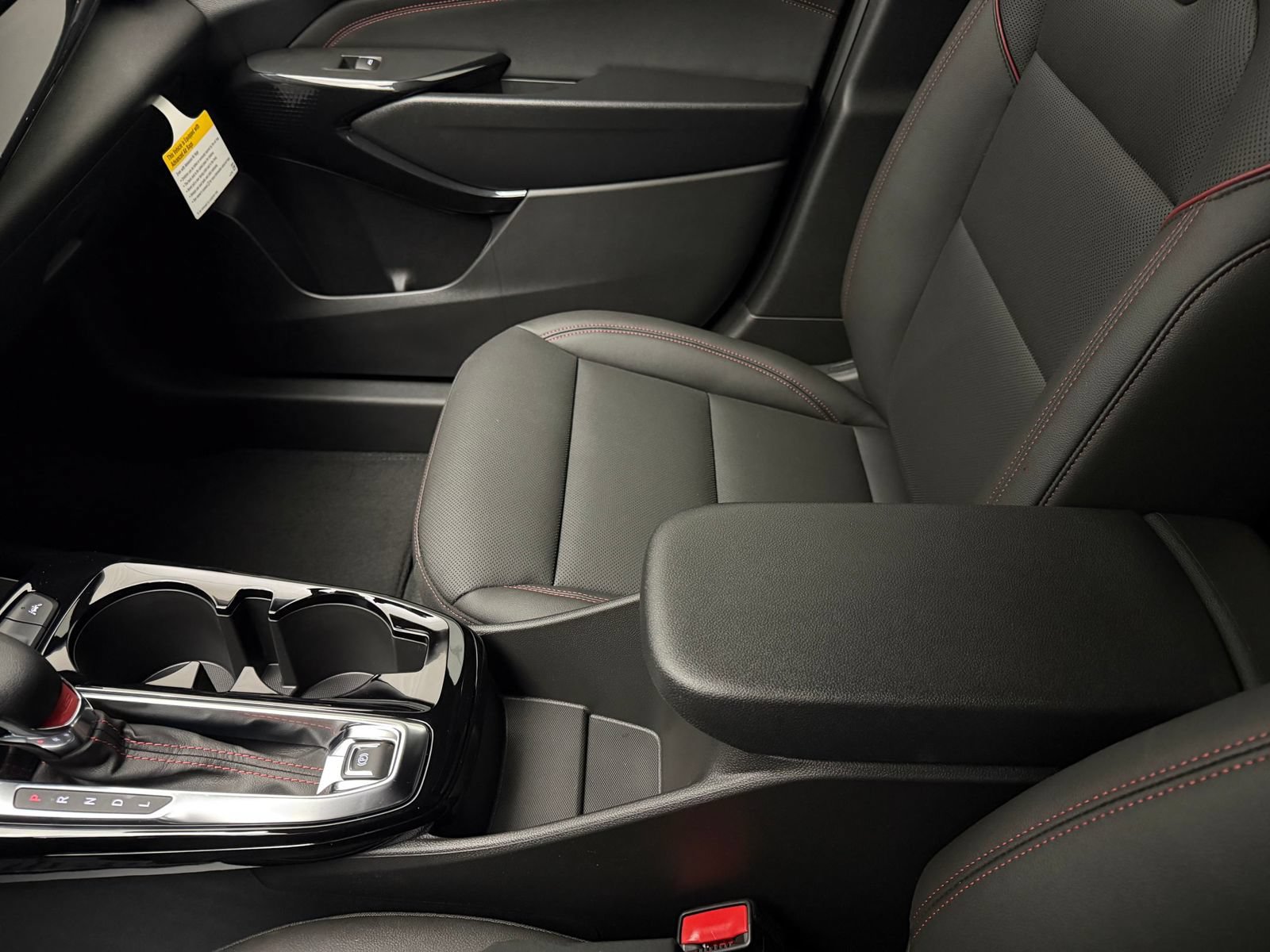 New 2026 Chevrolet Trax RS FWD image 25
