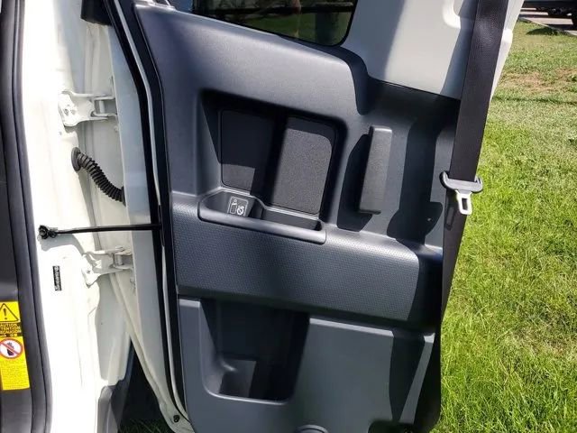 Used 2013 Toyota FJ Cruiser 4WD image 17