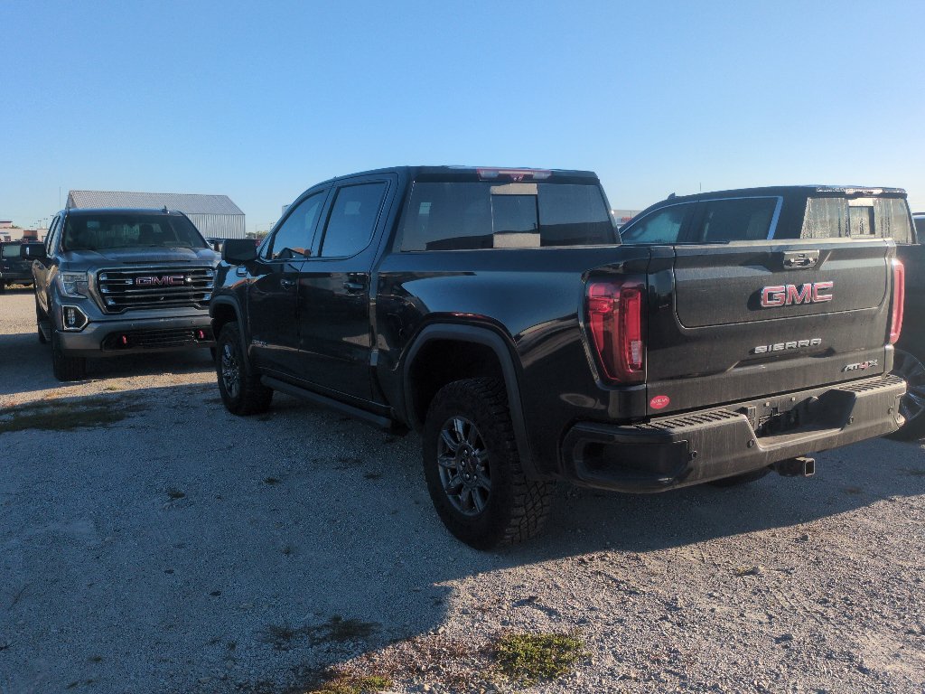 Used 2025 GMC Sierra 1500 AT4X AWD/4WD image 7