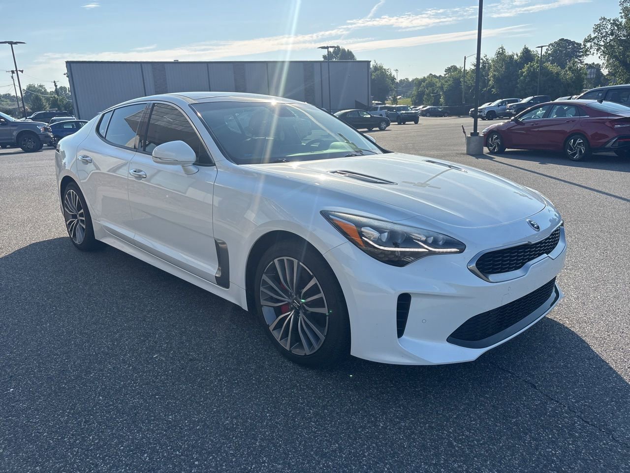 Used 2018 Kia Stinger Premium RWD image 9