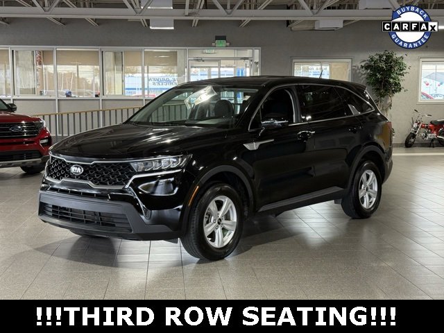 Used 2021 Kia Sorento LX image 4