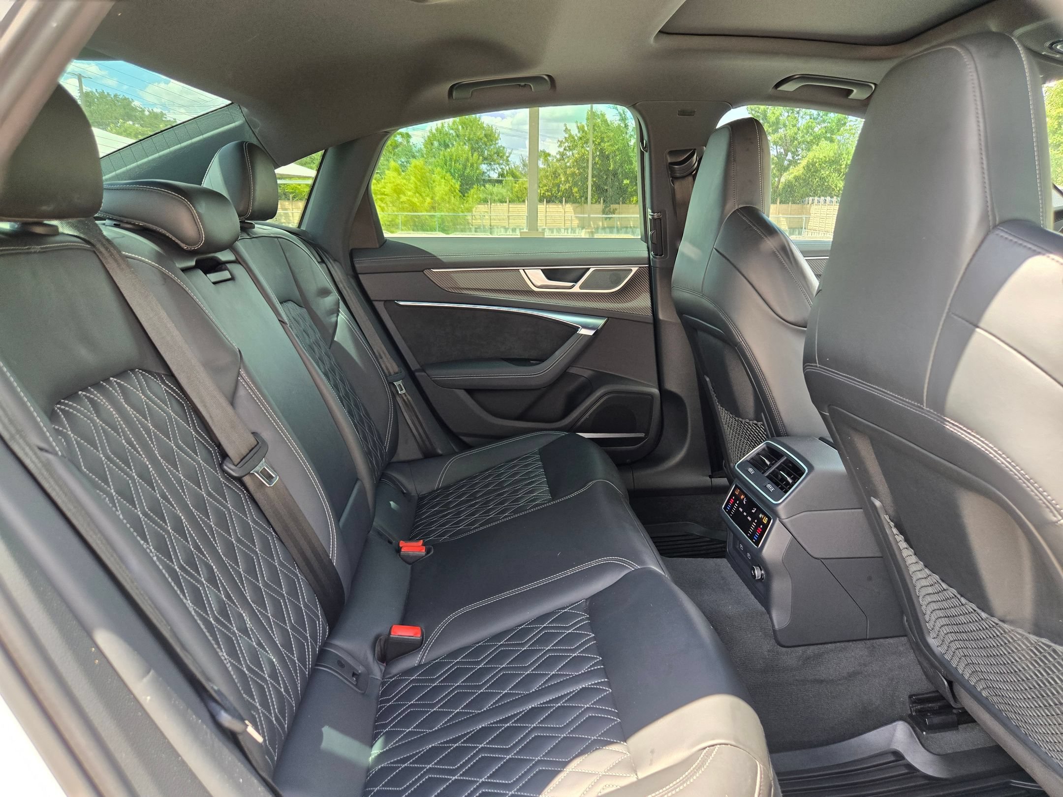 Used 2021 Audi S6 Premium Plus w/ S Sport Package AWD/4WD image 25