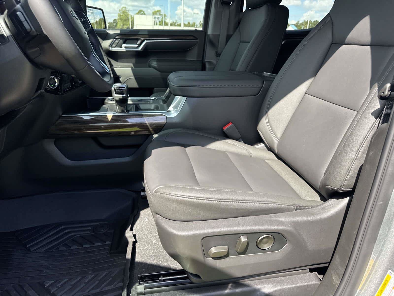 New 2026 Chevrolet Silverado 1500 LT Trail Boss w/ LT Trail Boss Premium Package AWD/4WD image 11