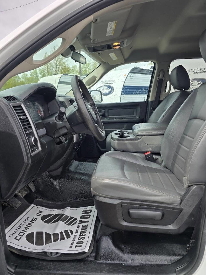 Used 2017 RAM 1500 Tradesman w/ Protection Group AWD/4WD image 13