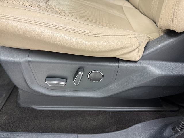 Used 2022 Ford Expedition Max Limited RWD image 26