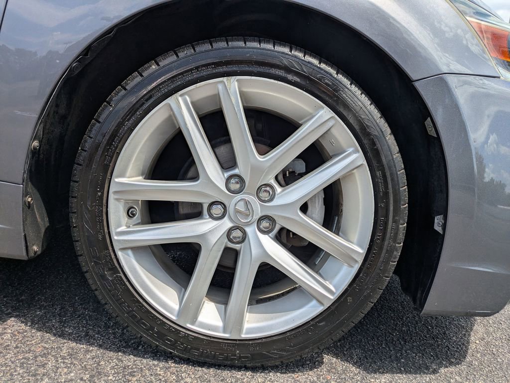 Used 2016 Lexus CT 200h w/ Accessory Package 2 FWD image 13