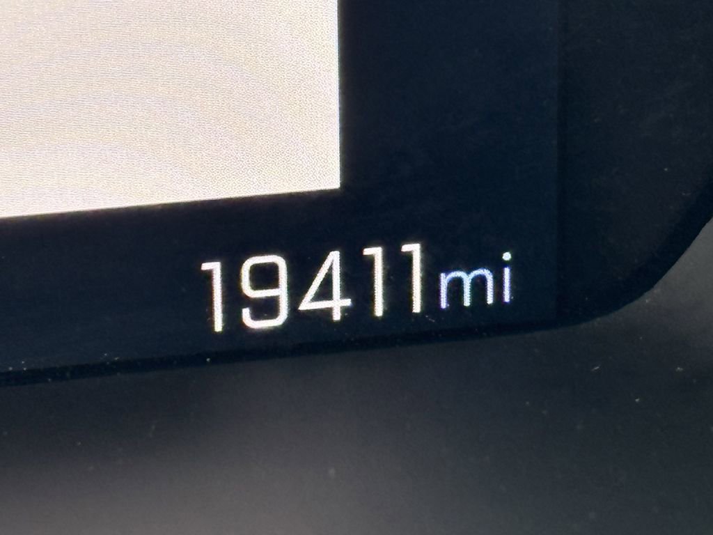 Used 2024 Chevrolet Colorado ZR2 w/ Technology Package image 13