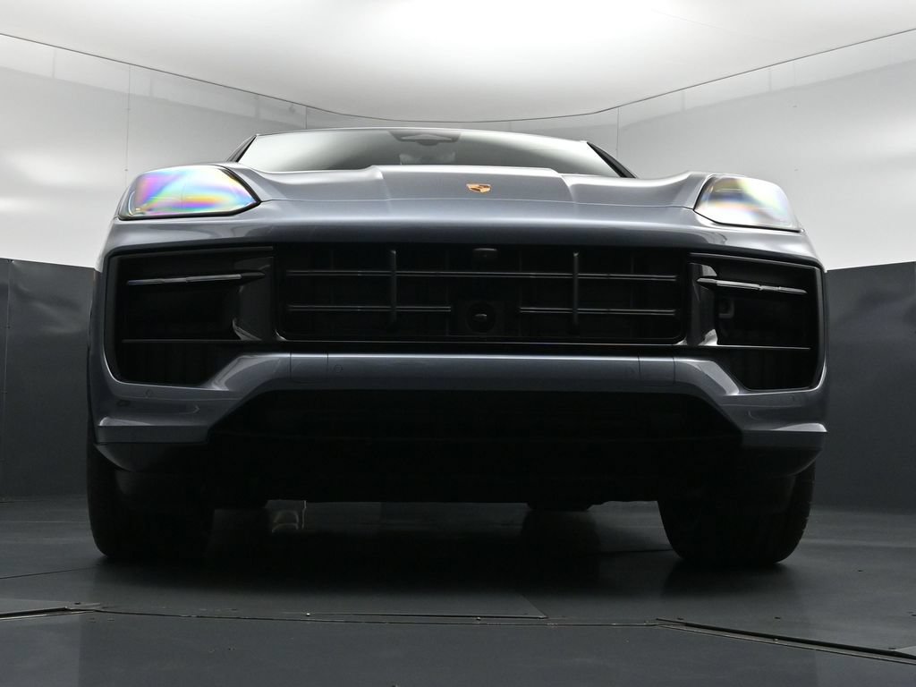 New 2026 Porsche Cayenne GTS AWD/4WD image 29