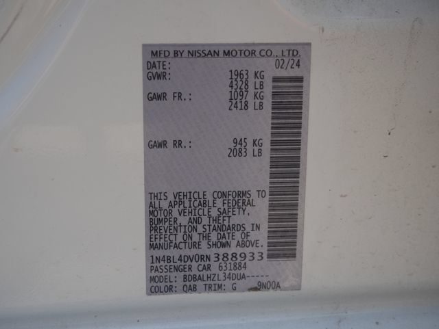 Used 2024 Nissan Altima 2.5 SV FWD image 23