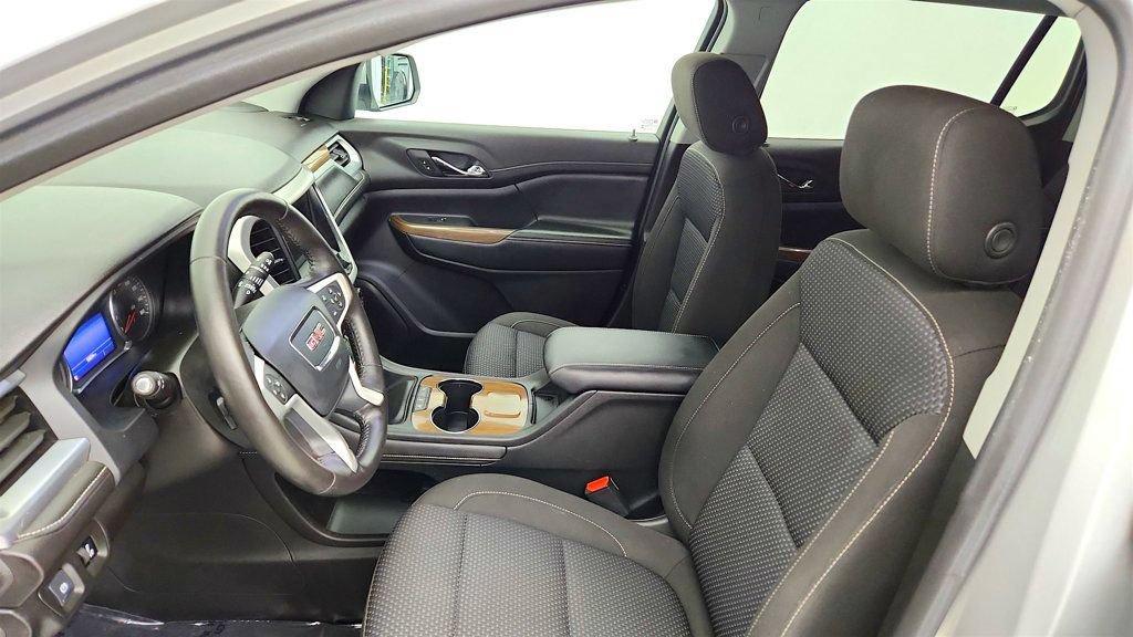 Used 2020 GMC Acadia SLE FWD image 12