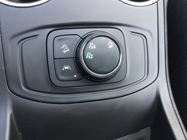 Used 2024 GMC Terrain SLE image 15