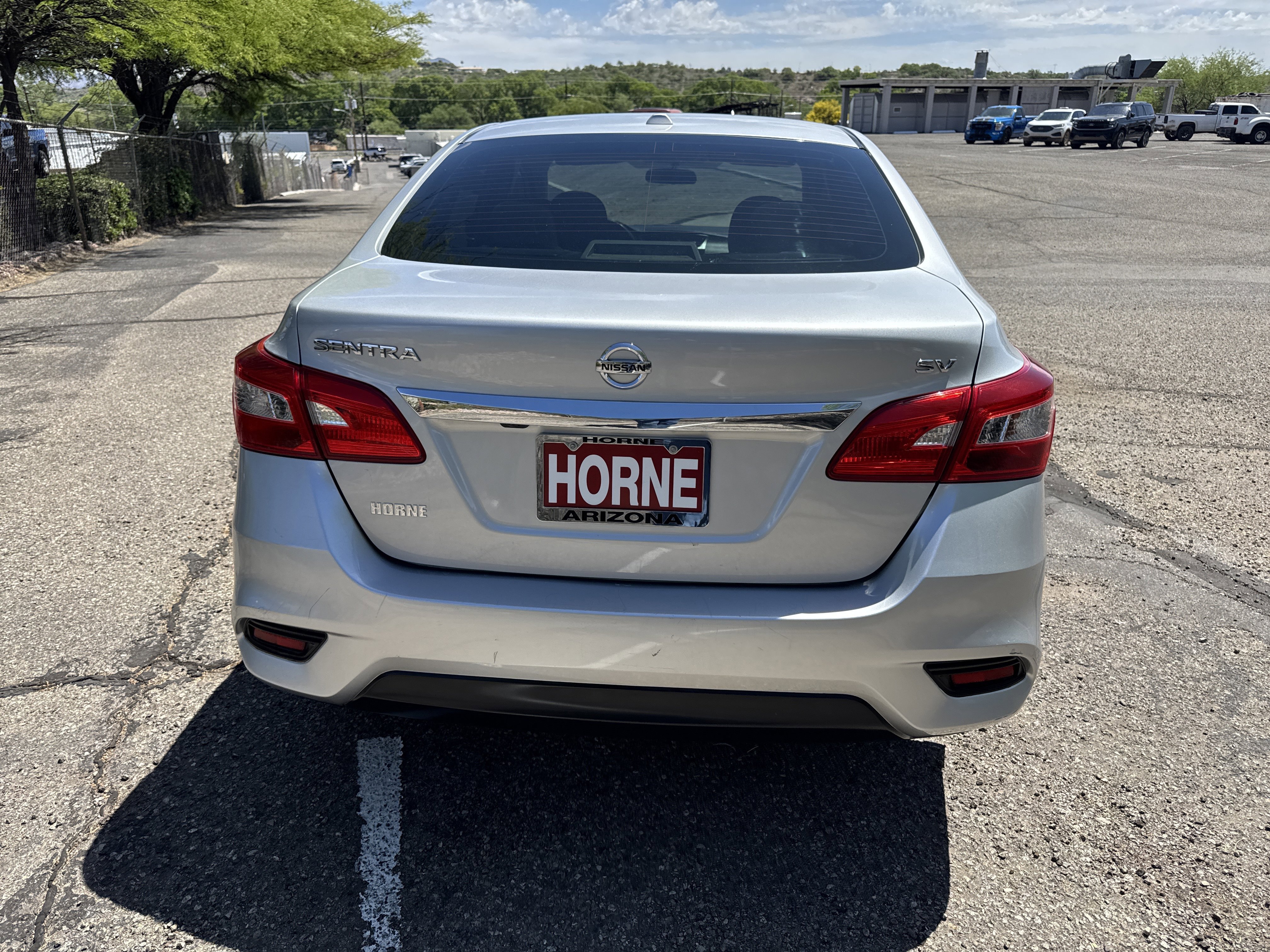 Used 2019 Nissan Sentra SV FWD image 6