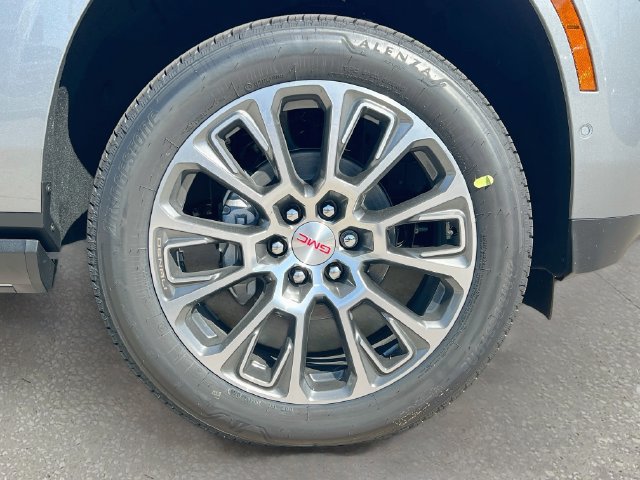 New 2027 GMC Yukon Denali w/ Denali Reserve Package AWD/4WD image 19